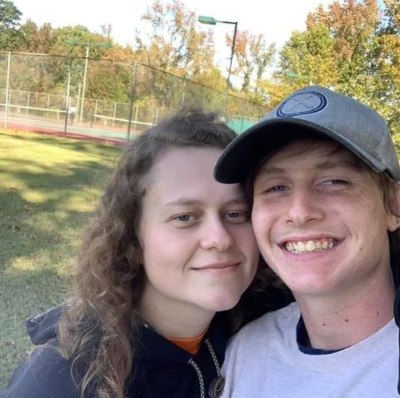 Meet your Posher, Shawn - Picture 1 of 1